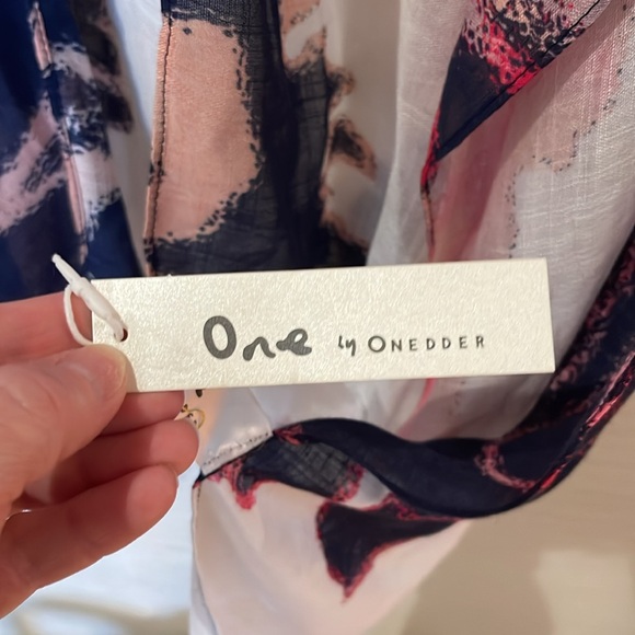 Kimono NWT beautiful blue and pink design - Picture 13 of 16